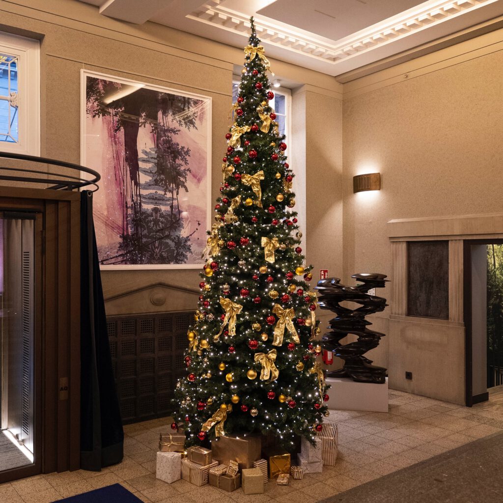 Instagram post from thewellem. This post is in position 7.