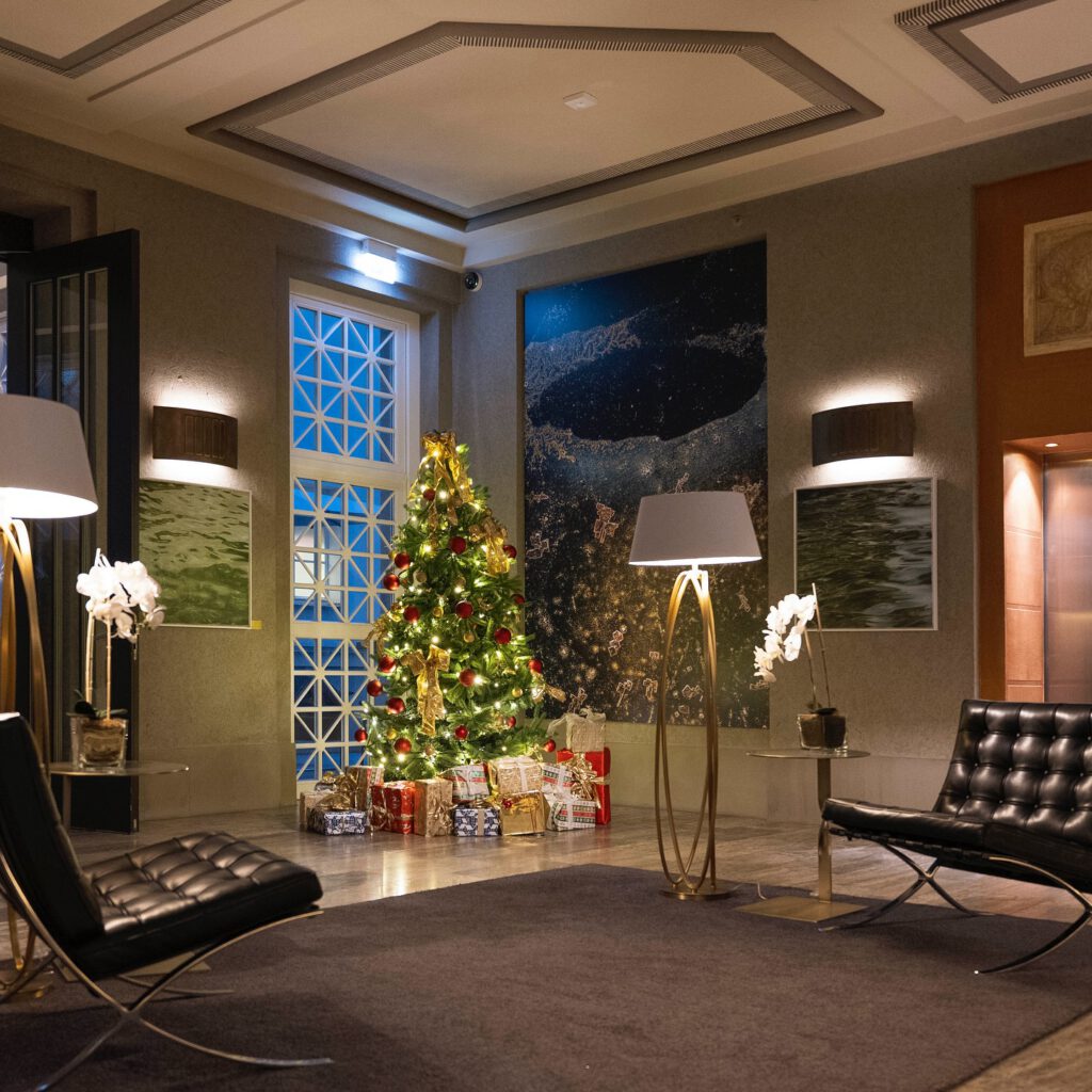 Instagram post from thewellem. This post is in position 4.